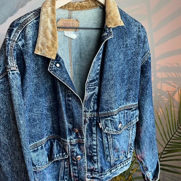 Vintage Levi’s Denim and Corduroy Jacket - Picture 5 of 5